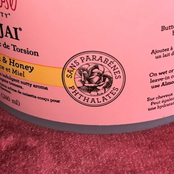 (3) Camille Rose twisting butter - Picture 4 of 6